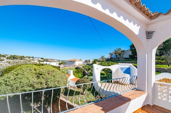 Villa in Benissa(La Fustera) zu verkaufen, Wohnfläche 312 m², Baujahr 1978, Klimaanlage, Grundstück 2669 m², 6 Schlafzimmer, 2 Badezimmer, Pool, ref.: AM-12452DA-33