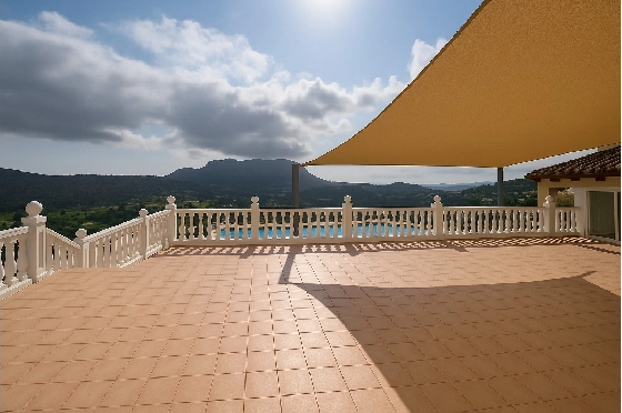 Villa in La Sella(La Sella) zu verkaufen, Wohnfläche 379 m², Zustand gepflegt, + KLIMA, Klimaanlage, Grundstück 1699 m², 4 Schlafzimmer, 4 Badezimmer, Pool, ref.: MG-0925-6