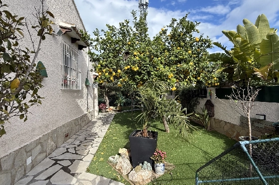 Villa in Els Poblets zu verkaufen, Wohnfläche 105 m², Baujahr 1990, + Zentralheizung, Klimaanlage, Grundstück 536 m², 2 Schlafzimmer, 2 Badezimmer, Pool, ref.: JS-0326-23