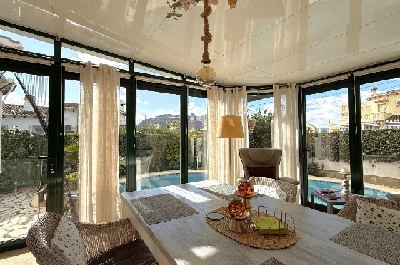 Villa in Els Poblets zu verkaufen, Wohnfläche 105 m², Baujahr 1990, + Zentralheizung, Klimaanlage, Grundstück 536 m², 2 Schlafzimmer, 2 Badezimmer, Pool, ref.: JS-0326-3