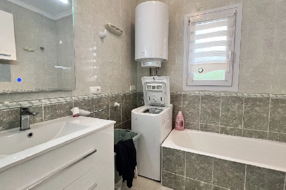 Villa in Els Poblets zu verkaufen, Wohnfläche 95 m², Baujahr 2001, Zustand gepflegt, + Ofen, Klimaanlage, Grundstück 350 m², 3 Schlafzimmer, 3 Badezimmer, Pool, ref.: FK-0326-7