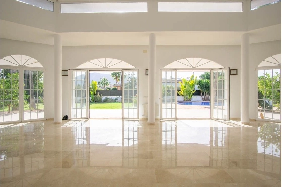 Villa in L-Alfas del Pi(Alfaz del PI Pueblo Urbanizaciones) zu verkaufen, Wohnfläche 810 m², Grundstück 1094 m², 5 Schlafzimmer, 6 Badezimmer, Pool, ref.: COB-7030ALF-10535-38