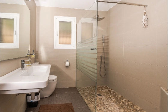 Villa in Javea zu verkaufen, Wohnfläche 281 m², Klimaanlage, Grundstück 1666 m², 4 Schlafzimmer, 3 Badezimmer, Pool, ref.: AVS-57574-32