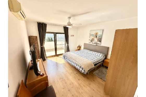 Villa in Pego zu verkaufen, Wohnfläche 320 m², Baujahr 2009, Klimaanlage, Grundstück 1166 m², 5 Schlafzimmer, 4 Badezimmer, Pool, ref.: O-V98014-36