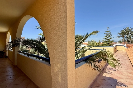 Villa in Els Poblets zu verkaufen, Wohnfläche 383 m², Baujahr 2002, Zustand gepflegt, + Fussbodenheizung, Klimaanlage, Grundstück 1821 m², 3 Schlafzimmer, 3 Badezimmer, Pool, ref.: RG-1126-19