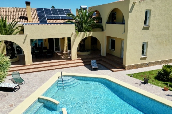 Villa in Els Poblets zu verkaufen, Wohnfläche 383 m², Baujahr 2002, Zustand gepflegt, + Fussbodenheizung, Klimaanlage, Grundstück 1821 m², 3 Schlafzimmer, 3 Badezimmer, Pool, ref.: RG-1126-26